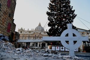 Au Vatican, un hommage au pied de l'arbre de Noël