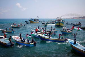 Les bateaux de pêcheurs ont quitté le port de Gaza, mardi.