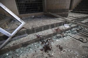 Attaque sanglante au Yémen, 142 morts