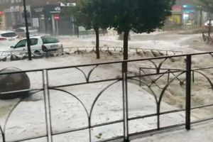 Les rues sont inondées à Madrid après de fortes pluies. Ici à Arganda del Rey, une ville située dans la communauté de Madrid. 