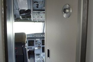 This Airbus cockpit is similar to the one in the Germanwings aircraft. Since September 11 attacks, the armouring of doors has been strengthened and the three-point locking are now mandatory. (Illustration)