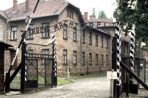 Camp d'extermination d'Auschwitz.
