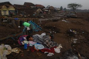 Glissements de terrain mortels en Indonésie