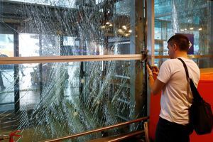 Istanbul: après l'attentat, une partie de l'aéroport fonctionne déjà