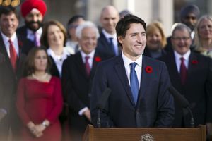 Justin Trudeau fait un discours à Ottawa avant son investiture, le 4 novembre 2015. 