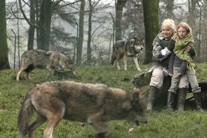 En 2007, Misha Defonseca posait pour Match avec Mathilde Goffart, qui interprète son rôle dans le film «Survivre avec les loups».