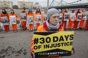 Des activistes manifestent en Russie pour demander la libération des détenus. 