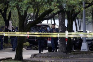 Le chef de la sécurité de Mexico blessé dans un attentat