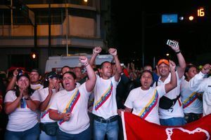 Des partisans de Nicolas Maduro à Caracas, le 20 mai 2018.
