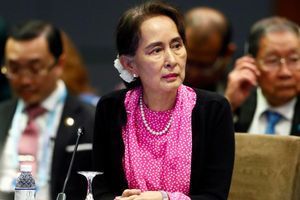 Aung San Suu Kyi à Singapour, le 14 novembre 2018.