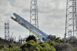 Plusieurs explosions ont eu lieu sur le pas de tir du lanceur Falcon 9 de SpaceX