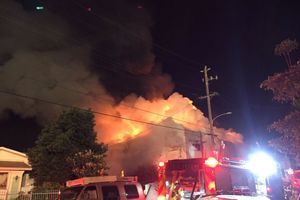 Nouveau bilan de 24 morts dans l'incendie d'un entrepôt en Californie 