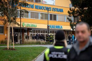 Un homme a ouvert le feu mardi matin dans un hôpital à Ostrava dans l'est de la République tchèque.