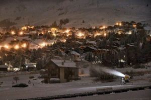 Une vue de la station de ski suisse de Verbier, en Suisse.