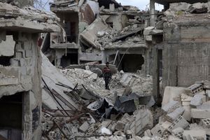 Des ruines à Douma, où une attaque chimique présumée a eu lieu ce week-end (image d'illustration). 