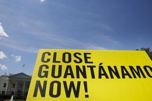  Une manifestation pour la fermeture de Guantanamo devant la Maison Blanche en mai 2014.
