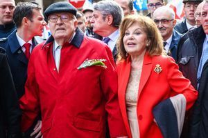 Jean-Marie Le Pen et son épouse Jany lors du 1er mai 2017. 