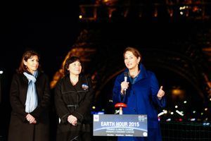 Le 28 mars dernier, la ministre de l'Ecologie Ségolène Royal (à droite) et la maire de Paris Anne Hidalgo étaient réunies auprès d'Isabelle Autissier.