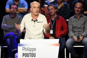 Philippe Poutou lors du deuxième débat de la présidentielle.