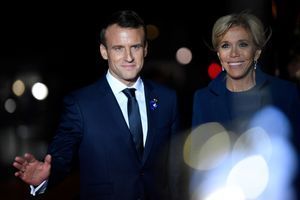 Emmanuel et Brigitte Macron accueillent le monde au Musée d'Orsay