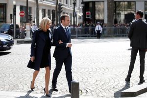 Emmanuel Macron a rendu hommage à Xavier Jugelé, tué sur les Champs-Elysées