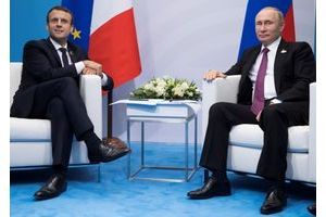 Emmanuel Macron et Vladimir Poutine, au G20 en juillet 2017.