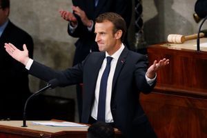Emmanuel Macron ovationné par le Congrès américain 