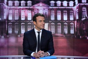 Emmanuel Macron sur le plateau de TF1 jeudi soir.