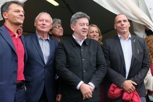 Stefano Fassina, Oskar Lafontaine, Jean-Luc Mélenchon et Yanis Varoufakis, samedi à la Fête de l'humanité.