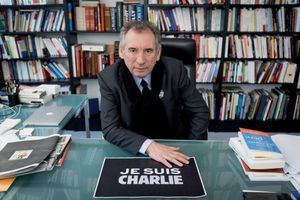 François Bayrou "est Charlie"