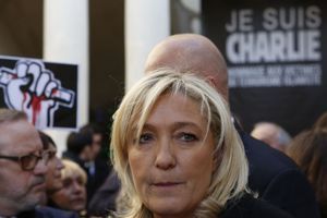 Frédéric Chatillon, un proche de Marine Le Pen, a été mis en examen.
