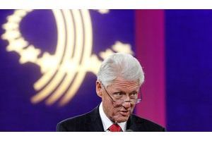 Bill Clinton croit qu'il pourrait légalement se présenter à l'élection présidentielle française. 