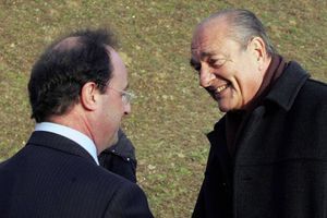 François Hollande et Jacques Chirac le 14 janvier 2006 à Tulle. 