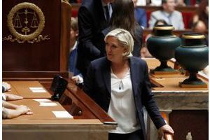 Marine Le Pen à l'Assemblée nationale.