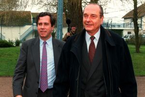 Jacques Chirac président et son ministre de l'Intérieur Jean-Louis Debré, en mai 1995. 