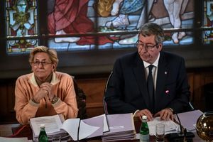 Isabelle et Patrick Balkany, le 15 avril 2019 à la mairie de Levallois-Perret.
