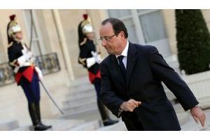  François Hollande devant l'Elysée, mercredi dernier.
