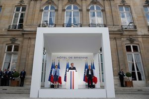 Emmanuel Macron samedi lors d'un discours au ministère des Armées à la veille du défilé du 14 juillet.