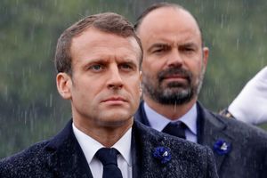 Emmanuel Macron et Edouard Philippe le 8 mai, à Paris. 