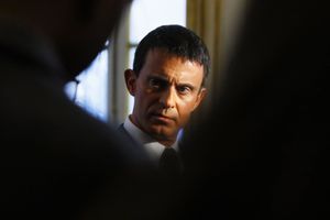 Manuel Valls à Paris, vendredi.