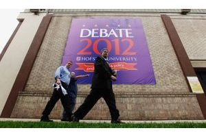  Le bâtiment de l'Hofstra University à Hempstead,dans l'Etat du New York, où se tient le débat entre les deux candidats. 