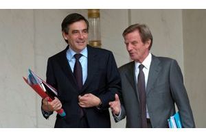  François Fillon fera toujours équipe avec Bernard Kouchner, le ministre des Affaires étrangères.