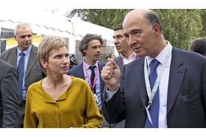  Le 30 août, Laurence Parisot reçoit Pierre Moscovici à l’université du Medef, à Jouy-en-Josas. Les relations entre le ministre de l’Economie et la patronne des patrons se sont envenimées depuis.