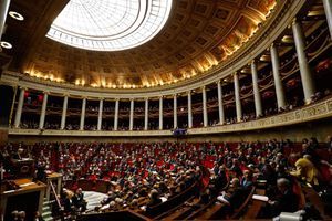L'Assemblée nationale, mardi après-midi lors du discours de politique générale de Bernard Cazeneuve.