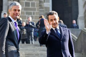 LAurent Wauquiez et Nicolas Sarkozy, ici lors d'un déplacement au Puy-en-Velay en 2011. 