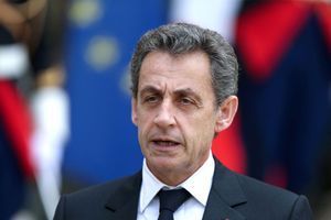 Nicolas Sarkozy a été reçu par François Hollande à l'Elysée après le Brexit