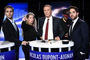 Nicolas Dupont-Aignan avant "L'Ultime débat" sur BFMTV jeudi soir.
