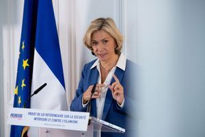 Valérie Pécresse a dévoilé lundi son "projet de loi référendaire sur la sécurité intérieure et contre l'islamisme".