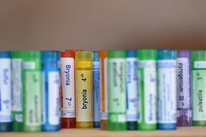 Homéopathie : la Haute autorité de santé prône le déremboursement 