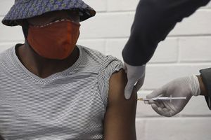 Un vaccin testé en Afrique du Sud à Johannesburg. 